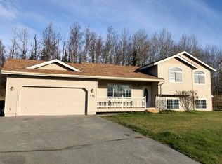 413 N Tiffany Dr, Palmer, AK 99645