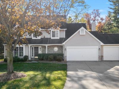 7280 Willow Oak Dr, West Bloomfield, MI, 48324