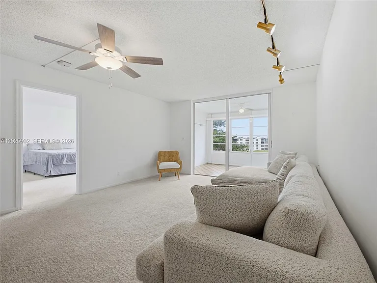 14623 Bonaire Blvd #405 — Photo 13