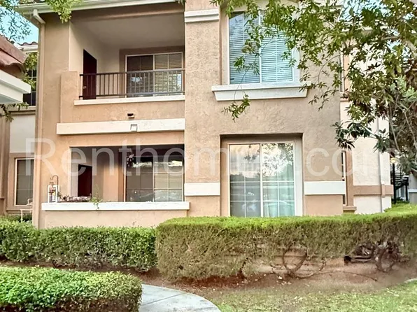 10728-242 Sabre Hill Dr, San Diego, CA 92128