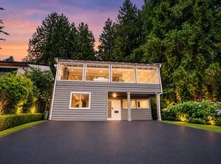 3570 Lonsdale Ave, North Vancouver, BC V7N3K4