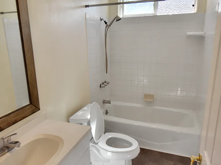 2810 Bowlin Ave — Photo 12