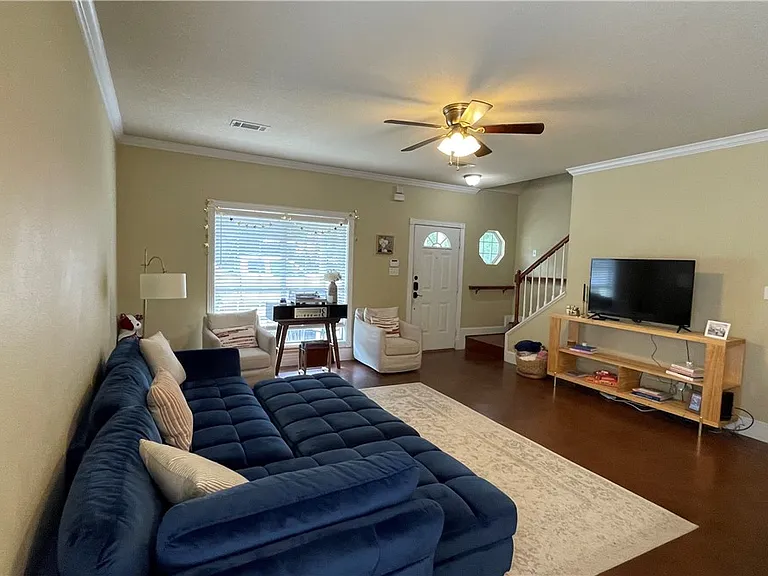 3689 Holick Ln — Photo 4