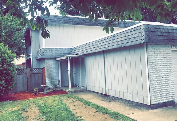 2nd image of 4511 15th Ave NE