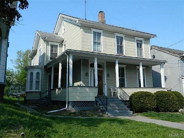 1st image of 54 Hanford St