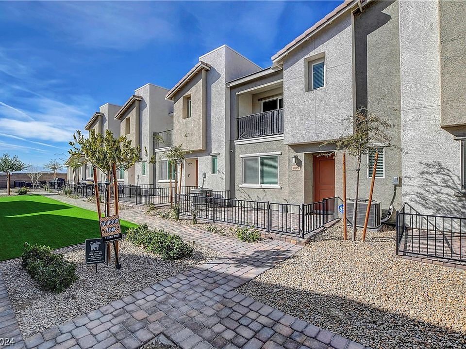 1st image of 2629 Polar White Ave