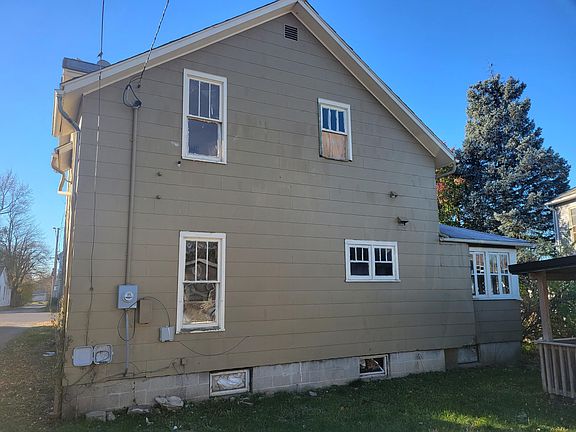 2nd image of 432 W Lima St