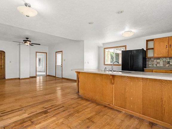3rd image of 15684 Madron Lake Rd