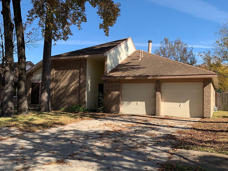 1st image of 406 Enfield Dr