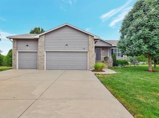 1718 N Pear Tree Ct, Andover, KS 67002