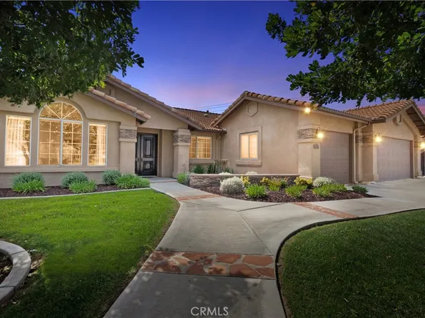 6717 N Mission Grove Pkwy, Riverside, CA 92506