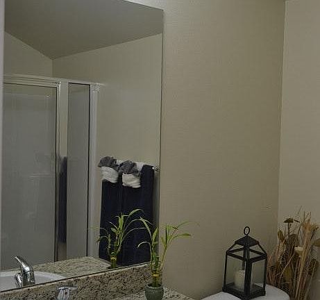 3rd image of 12546C 35th Ave NE