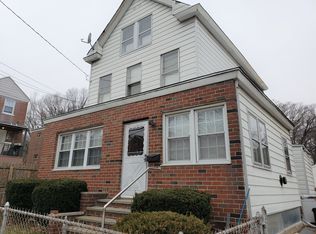 259 E 240th St, Bronx, NY 10470