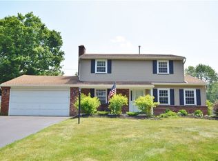 71 Lambeth Loop, Fairport, NY 14450