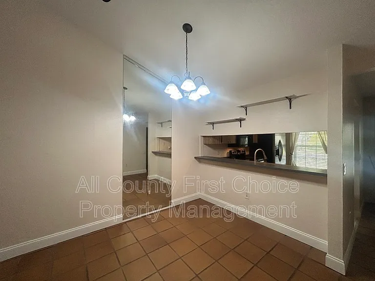 313 Bay Pl — Photo 7