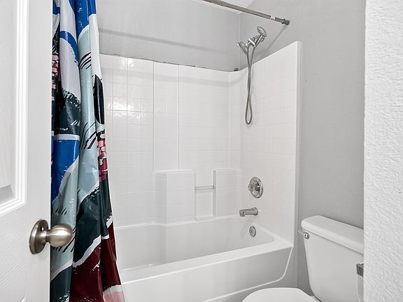 4th image of 1623 Brookleaf Dr