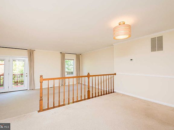 3rd image of 12409 Eden Ln