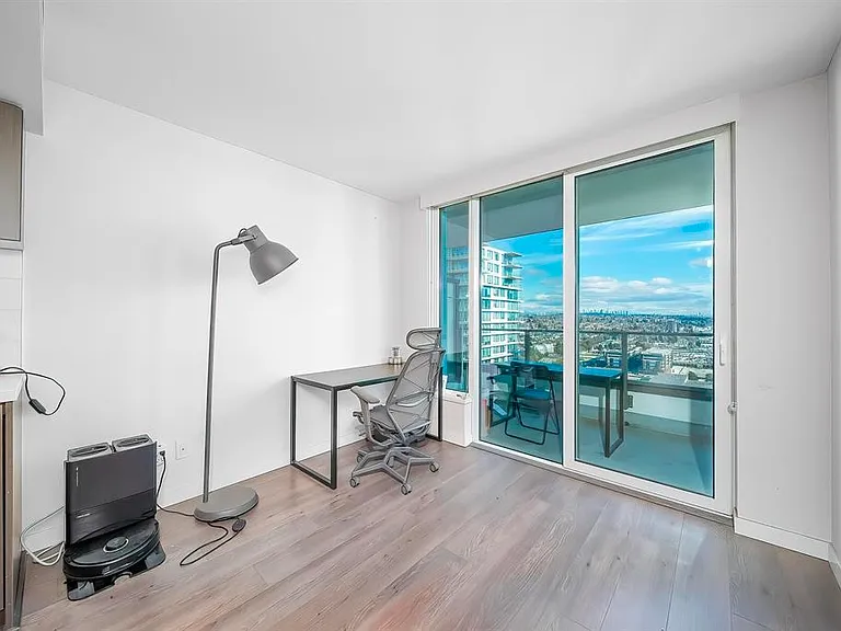 8189 Cambie St #2605 — Photo 8