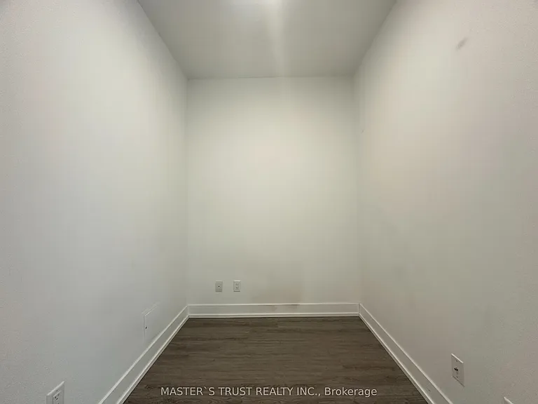 7 Grenville St #5806 — Photo 18