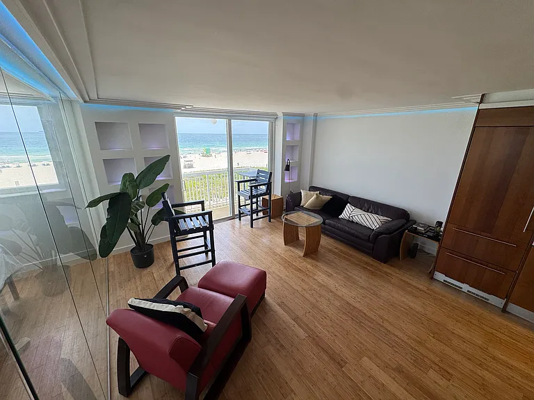 401 Ocean Dr #518 — Photo 8