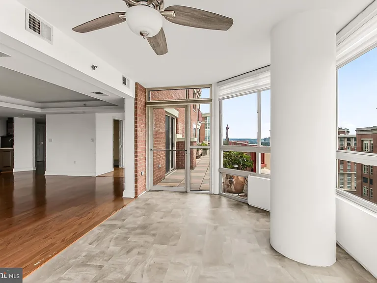 2181 Jamieson Ave #1803 — Photo 29