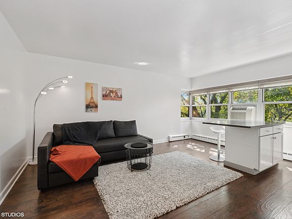 4th image of 4950 N Marine Dr APT 405