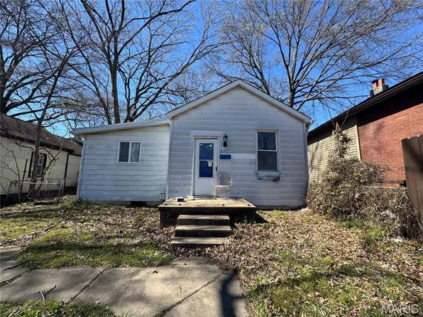 6107 Alaska Ave, Saint Louis, MO 63111