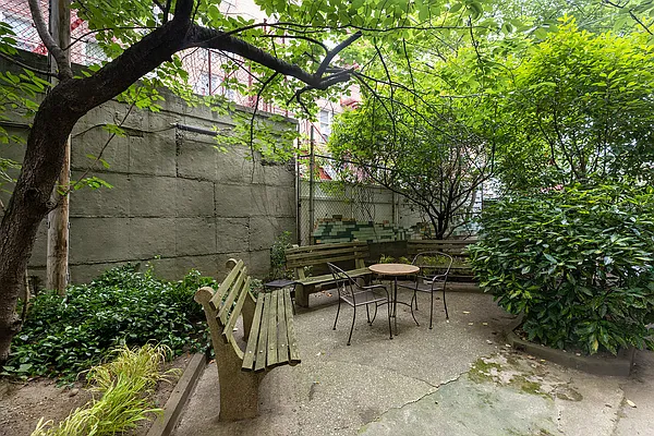 Sold by Corcoran | media 6