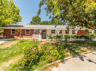 212 W Sunset Pl, Farmington, NM 87401