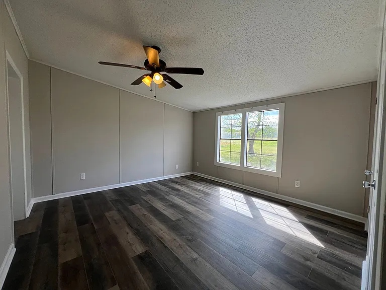253 Chicken Ln — Photo 20