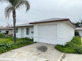 916 Orange St, Colton, CA 92324