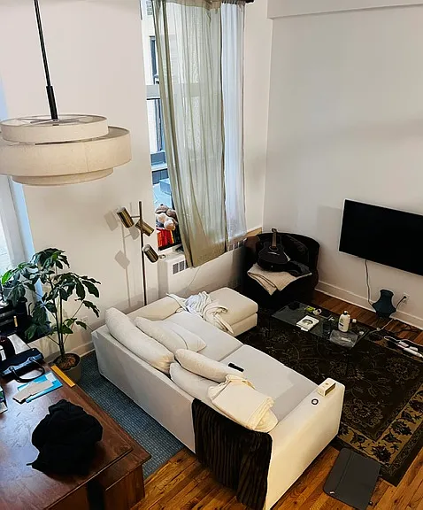 160 W 16th St #1C — Photo 1