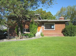 4520 S Stratton Dr, Holladay, UT 84117