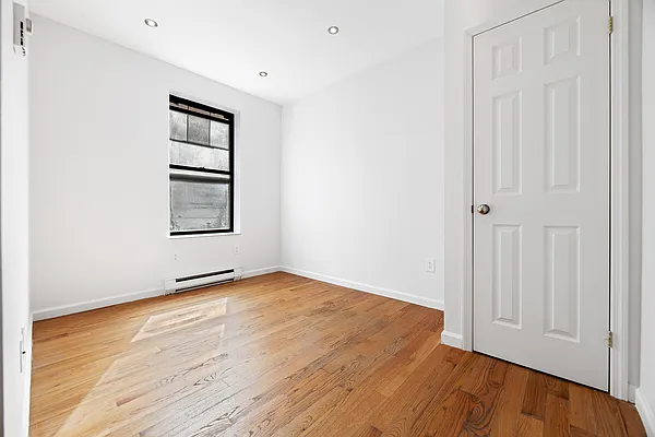 Rented by REAL New York | media 8