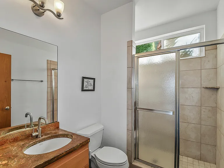 73-4599 Kukuki St — Photo 6