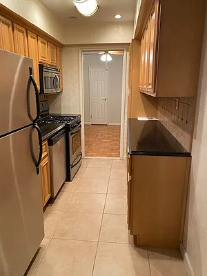 Sold by Superior Realty Service | media 33