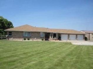 3253 W 9000n Rd, Manteno, IL 60950