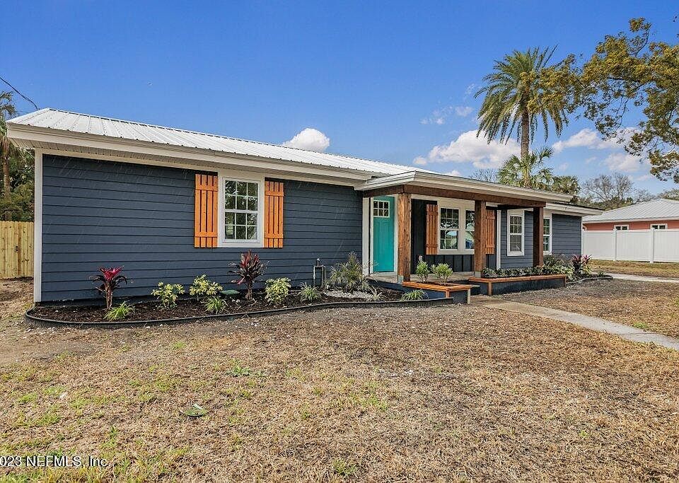 1st image of 39 COQUINA Avenue
