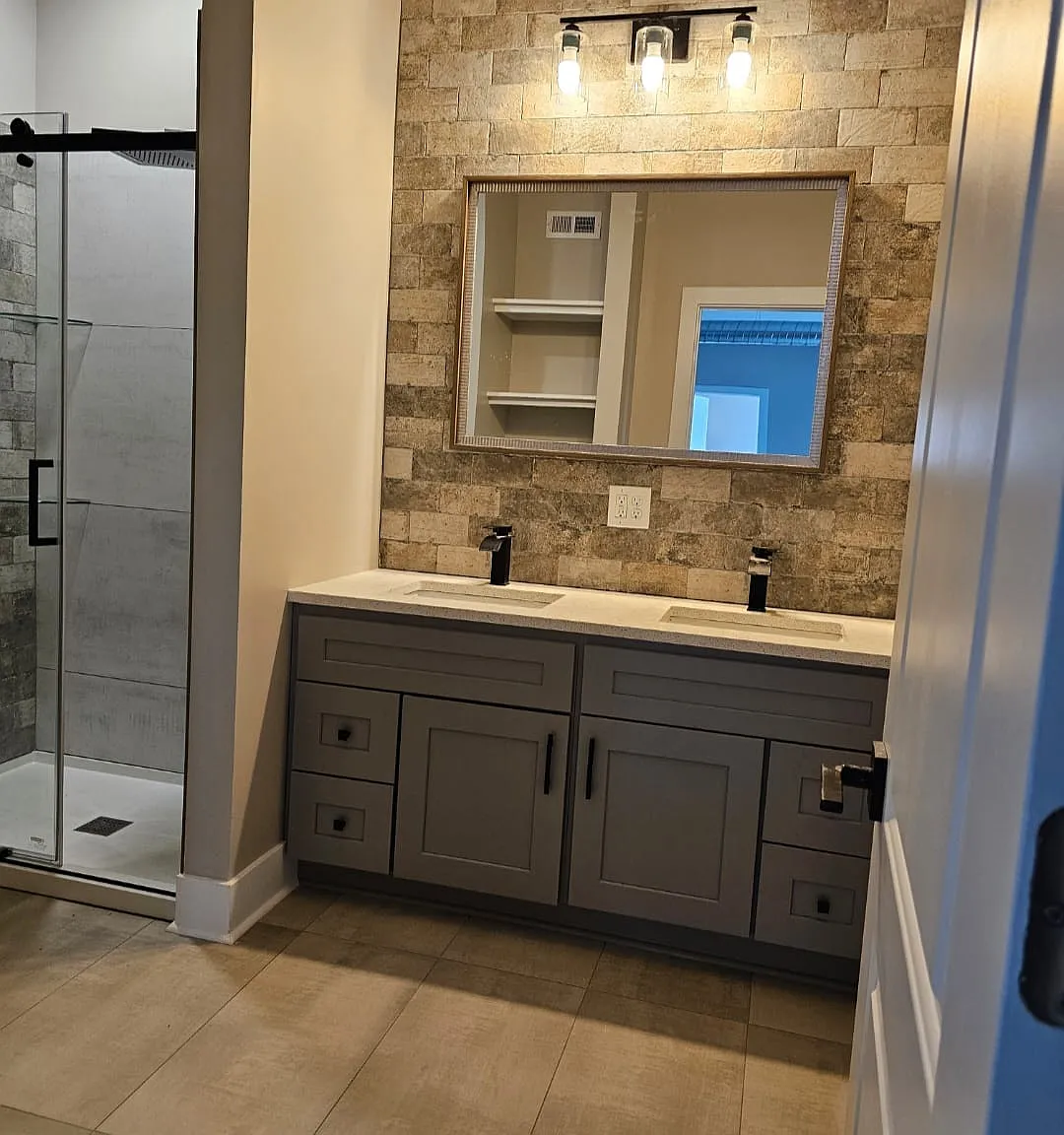 2 bed, 1225 sqft, $2,050 — Photo 1