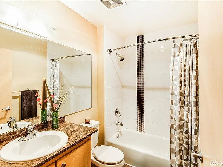 423 23rd Ave #A214 — Photo 7