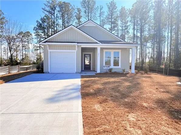 371 Brook Dr, Brunswick, GA 31525