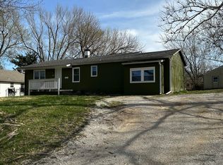959 E Sea Ave, Independence, MO 64050