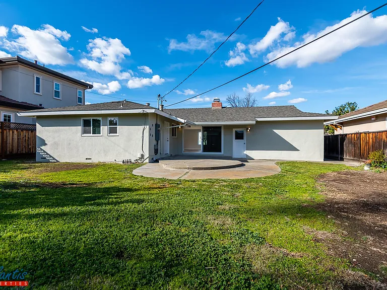 6608 Dartmoor Way — Photo 14