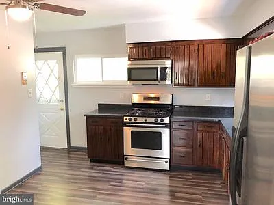 224 Moldoff Rd — Photo 9