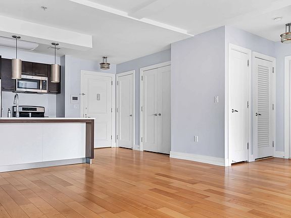 3rd image of 64-05 Yellowstone Blvd Penthouse 506
