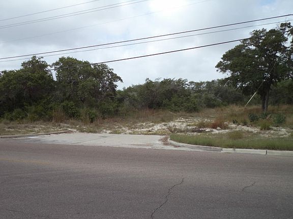 4th image of W Deberry Ave