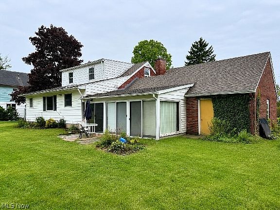 3rd image of 5004 Dunsmore Ave