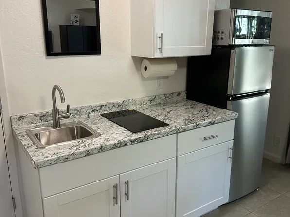 5697 Cold Water Dr, Castro Valley, CA 94552