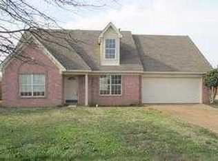 1378 Greencliff Dr, Southaven, MS 38671