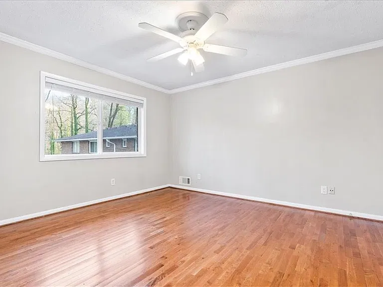 2412 Peachwood Cir NE #3 — Photo 18